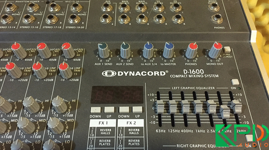 mixer-dynacord-D1600-1