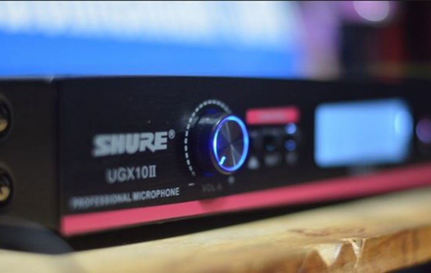 Đầu thu của Micro không dây Shure UGX10II