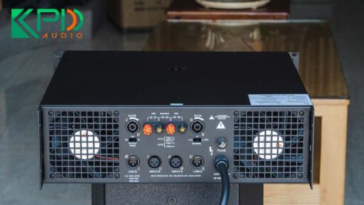 Mặt sau của cục đẩy S-2180XL