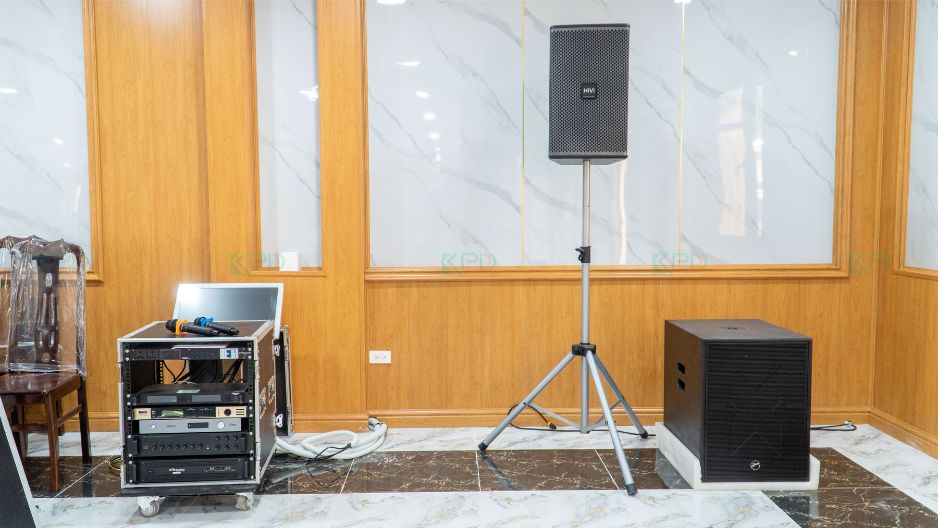 Hệ thống âm thanh hội trường cho UBND huyện Ba Vì
