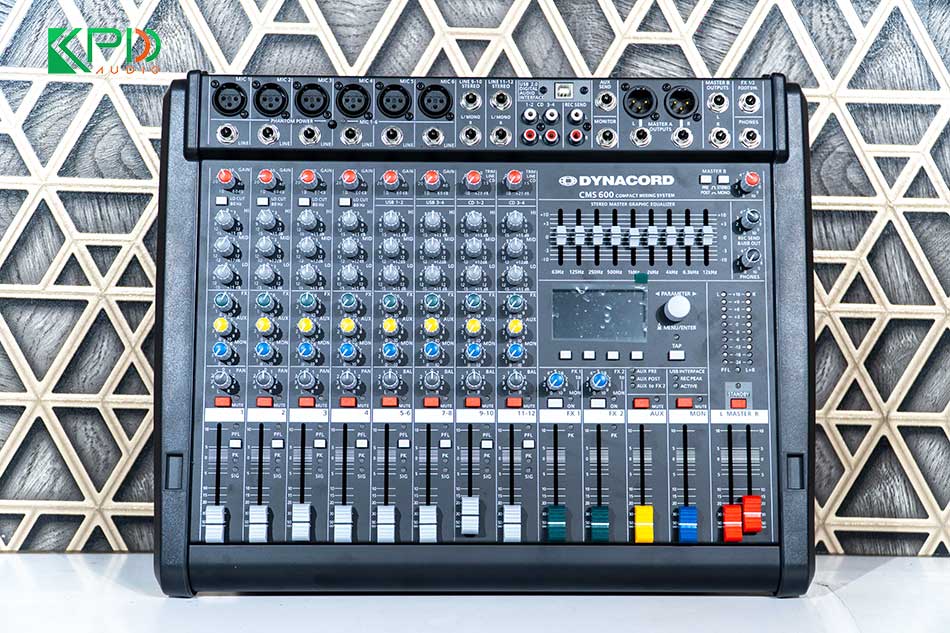 Bàn Mixer Dynacord CMS 600 - Cao cấp
