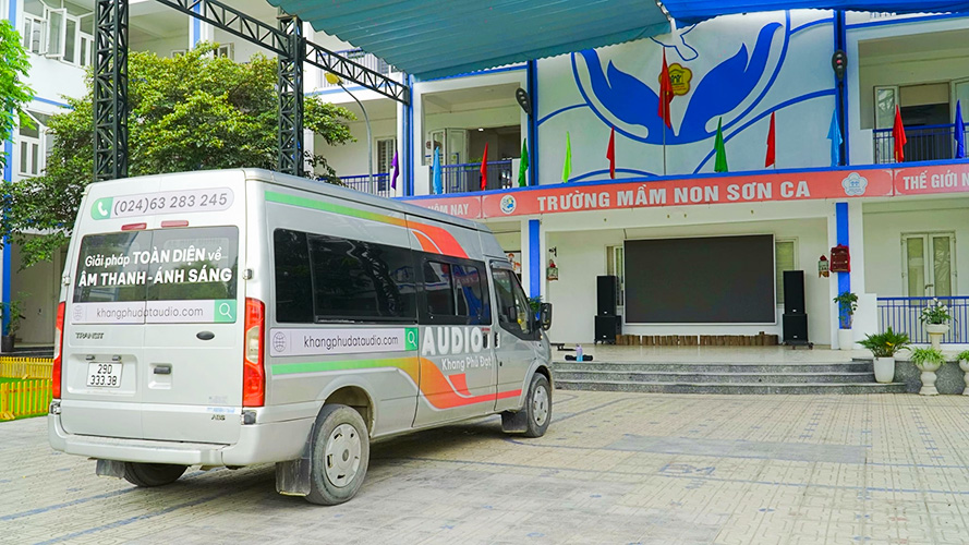 Banner âm thanh trường học