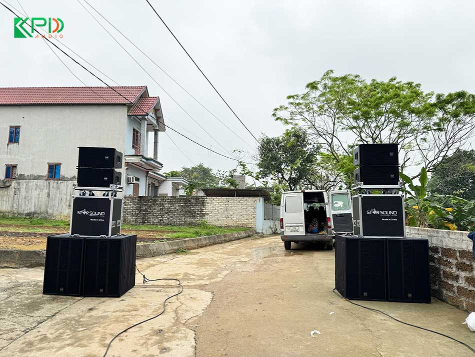 Hệ thống loa được bàn giao cho anh Hưởng
