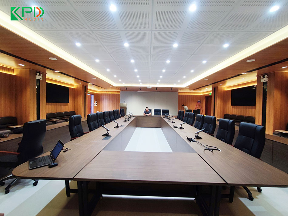 Hệ thống âm thanh hội thảo tại Trường Đại học Bách Khoa TP.HCM