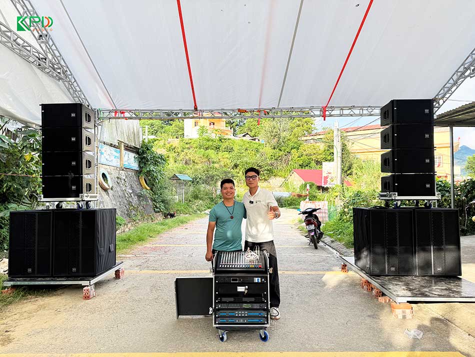 Bàn giao hệ thống âm thanh sự kiện cho anh Trung - Lào Cai