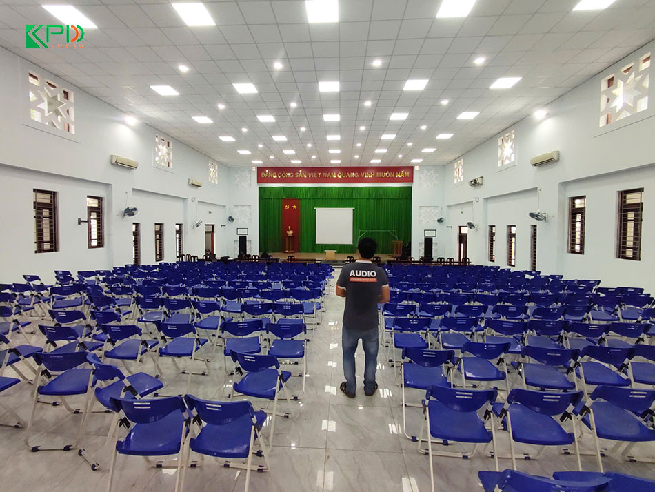 Hệ thống âm thanh hội trường cho trường học tại Bình Thuận