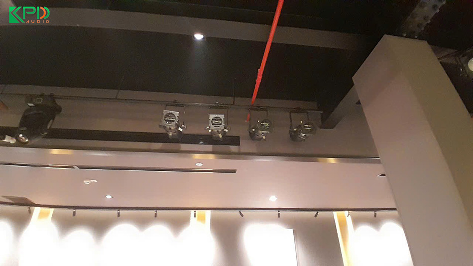 Đèn Profile cho sân khấu