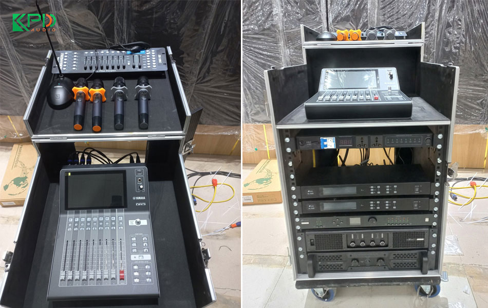 Tủ thiết bị âm thanh chuyên nghiệp