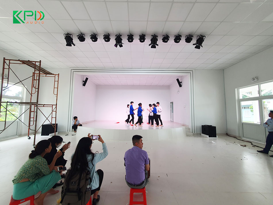 Thiết bị chính hãng, chất lượng cao