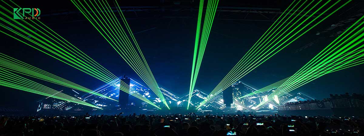 Đèn chiếu Laser ngoài trời