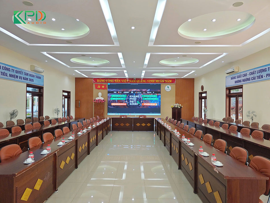 Hệ thống âm thanh hội trường Công ty Cao su Lộc Ninh