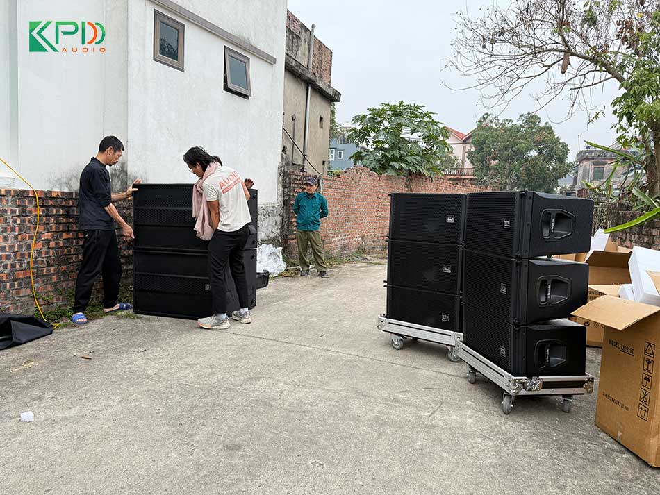 Lắp đặt hệ thống loa array